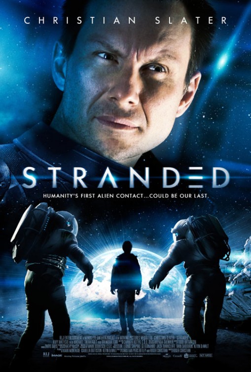 В плену у космоса / Stranded (2013)